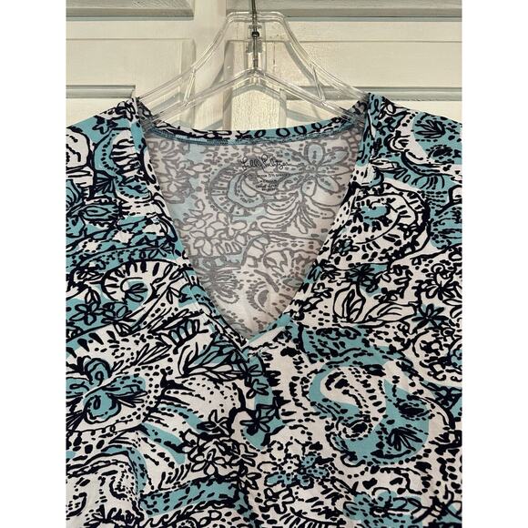 Lilly Pulitzer HIPPY HIPPY SHAKE Michele Shirt Top Size M V neck Cotton Stretch - Picture 4 of 8